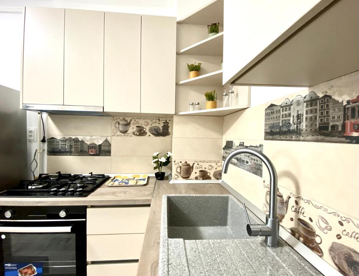 בראשוב Republique Residence מראה חיצוני תמונה